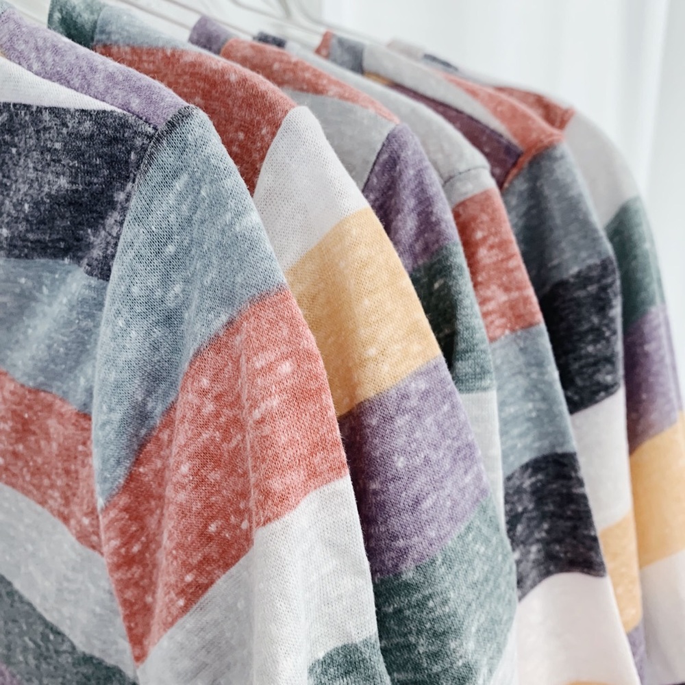 ‘Live in Color’ V-Neck Summer Tee - Picture 7 of 8